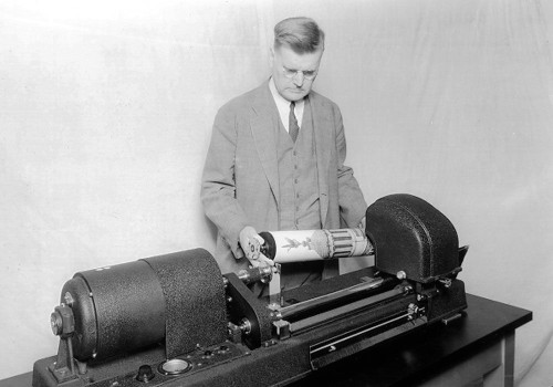 Features of Traditional Fax Machines: A Comprehensive Overview